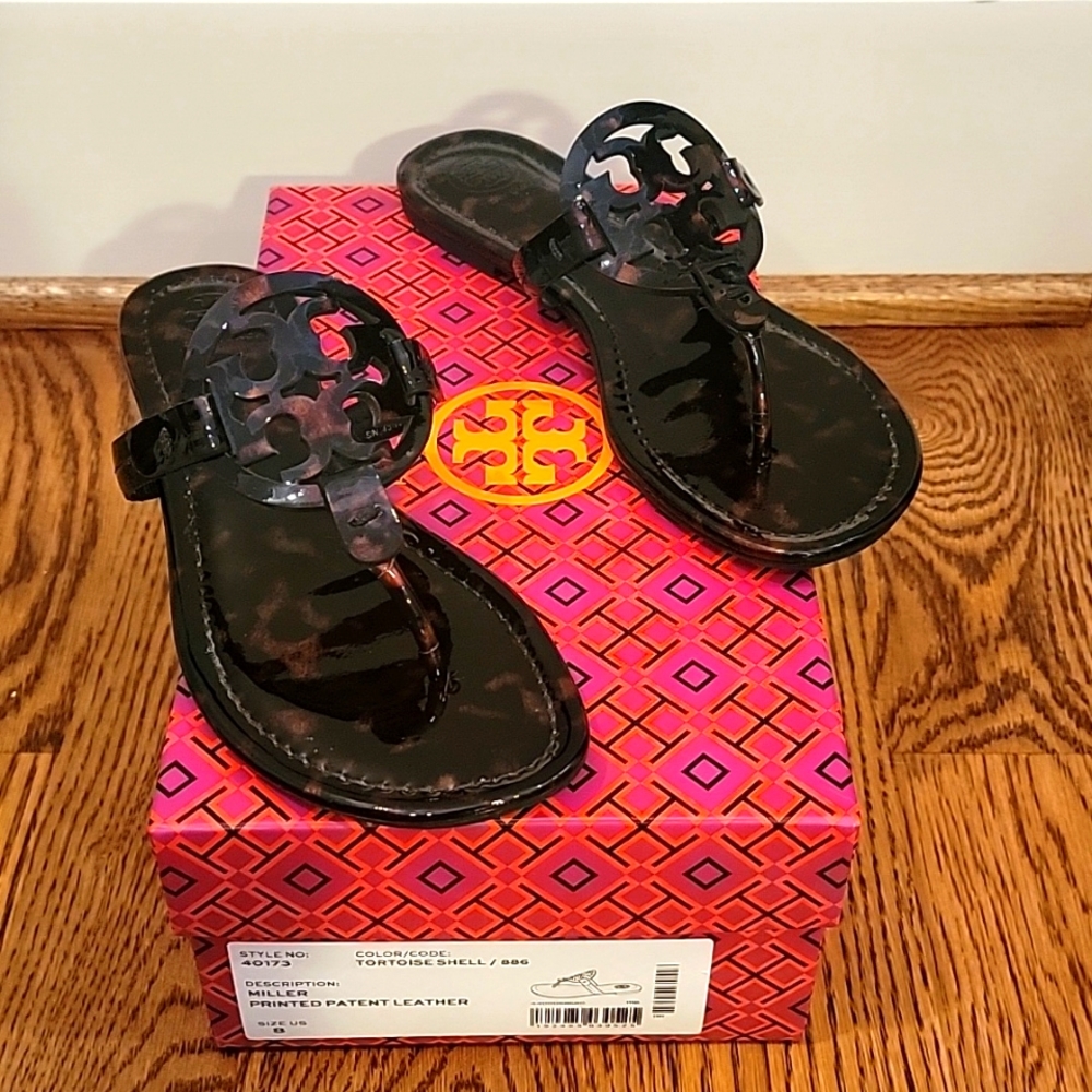 Tory Burch Miller Tortoise Shell size 8